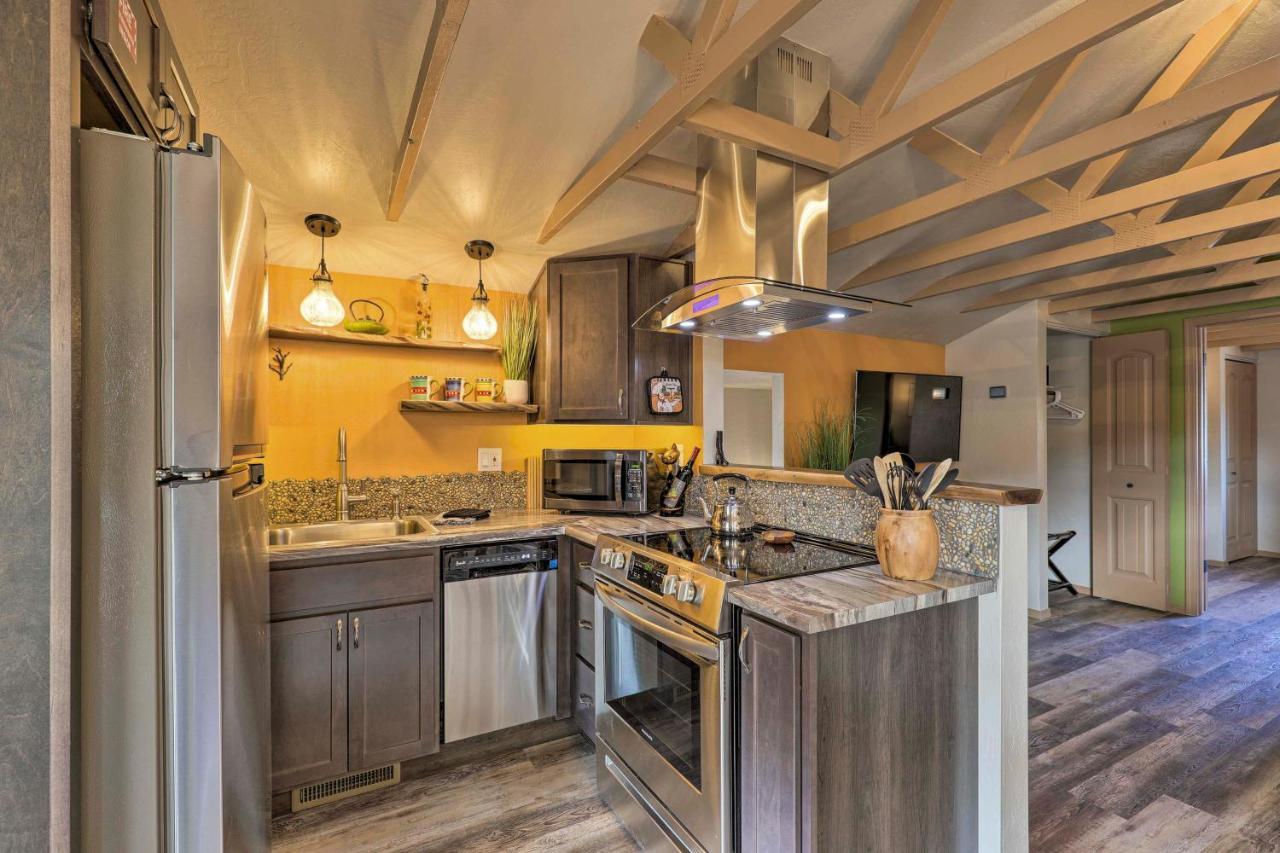 Wine Country Retreat In Cornville Hot Tub And View Exteriör bild