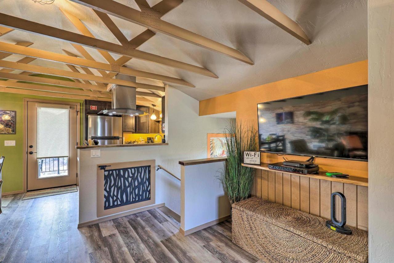 Wine Country Retreat In Cornville Hot Tub And View Exteriör bild